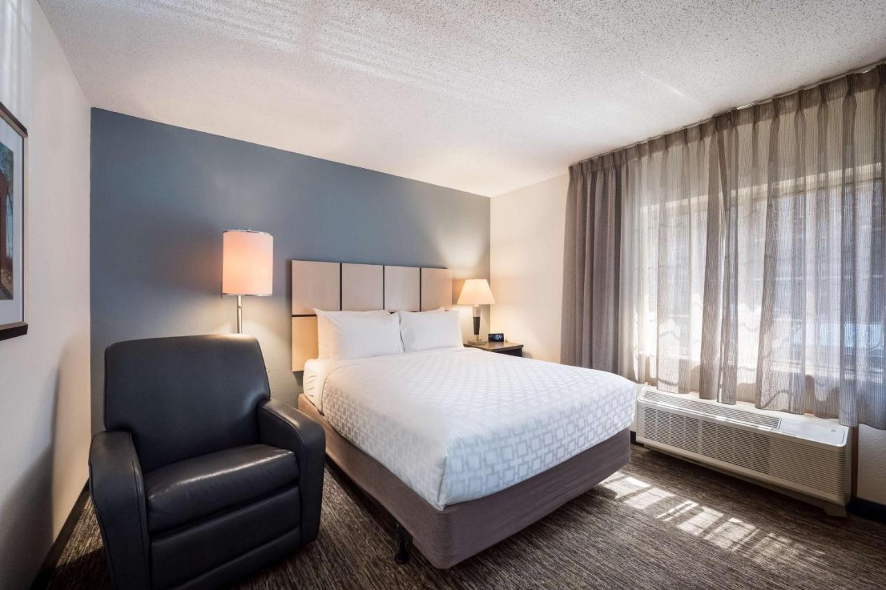 Hotel Sonesta Simply Chicago Naperville